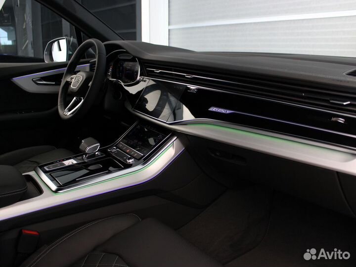 Audi Q7 3.0 AT, 2023, 45 км