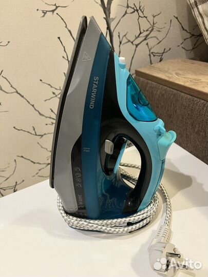 Утюг starwind