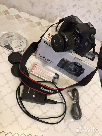 Зеркальный фотоаппарат canon 60d