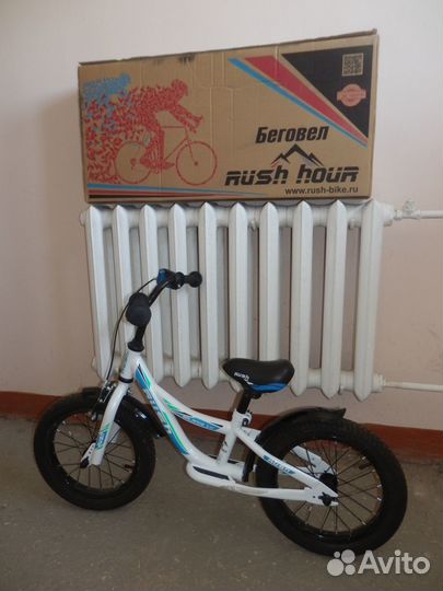 Беговел новый