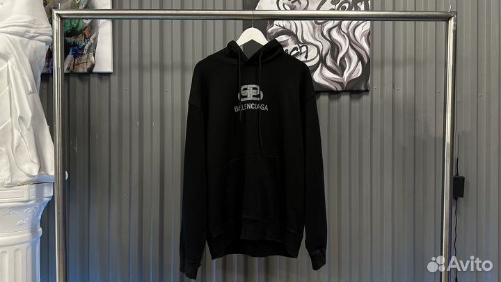 Худи balenciaga
