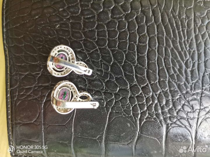 Серебряные серьги новые