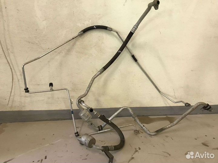 Трубки кондиционера Рено Логан