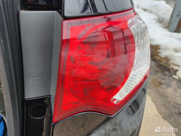 Фонарь задний правый оригинал Хонда Аккорд 8