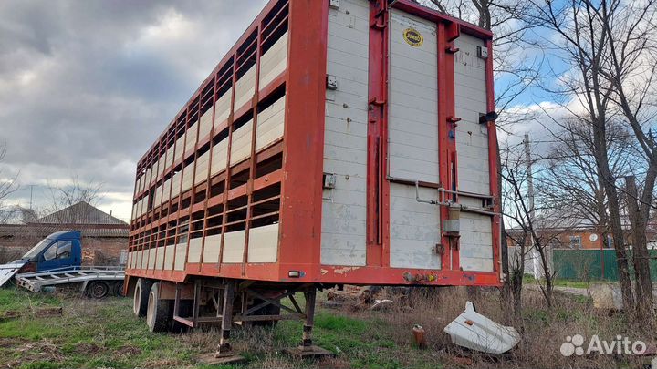Полуприцеп для перевозки скота Jumbo DO 240, 1986