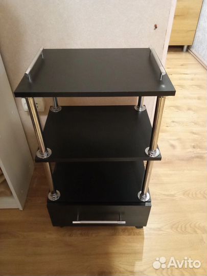 Тележка косметологическая