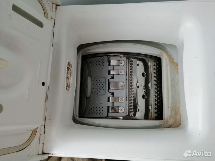 Стиральная машина автомат с вертикальной загрузкой