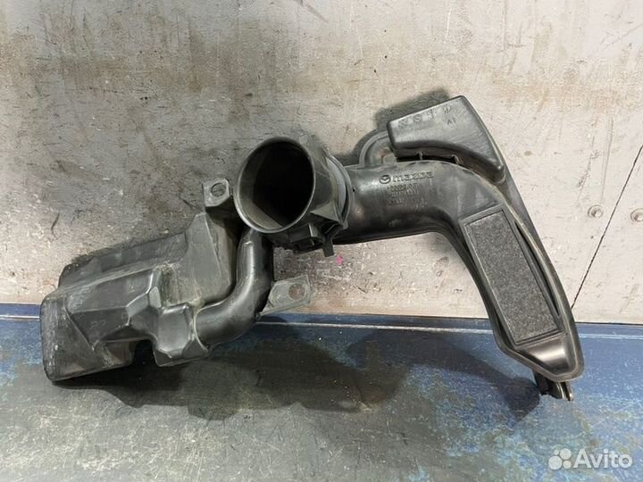 Воздухозаборник Mazda 6 GJ