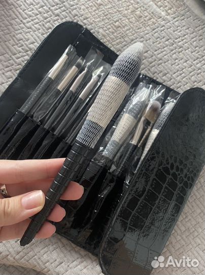 Набор кистей для макияжа новый