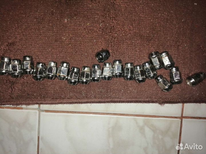 Колесные гайки 12х1 5 ключ 19