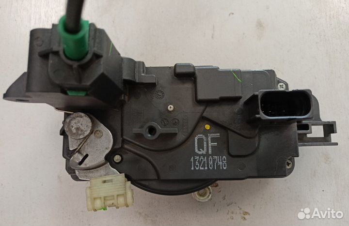 Замок двери Opel Astra H, 2005