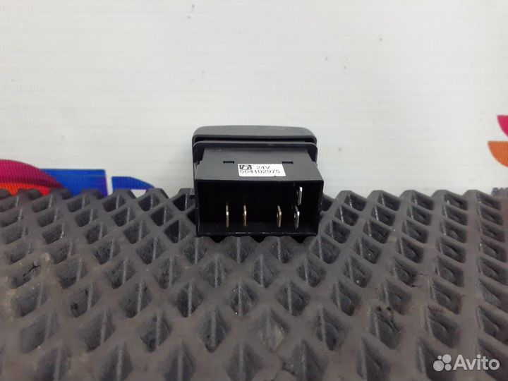 Кнопка включения света Iveco Stralis