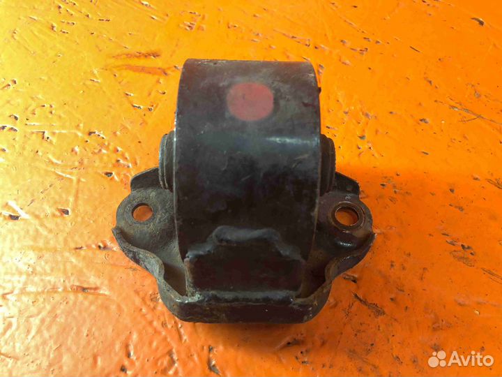 Подушка крепления двигателя Hyundai i30