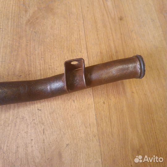 Трубка охлаждения двигателя lancer 9