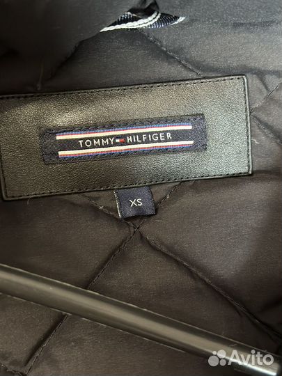 Tommy hilfiger пуховик женский