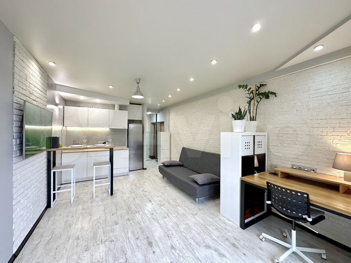 Квартира-студия, 33 м², 2/9 эт.