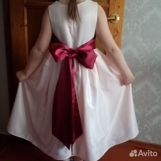 Продам платье