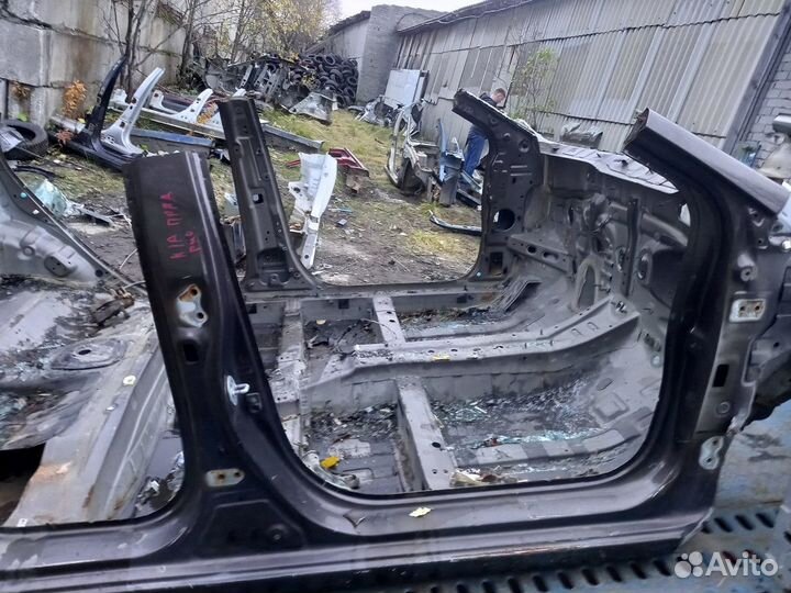 Порог кузовной правый Kia Rio 3