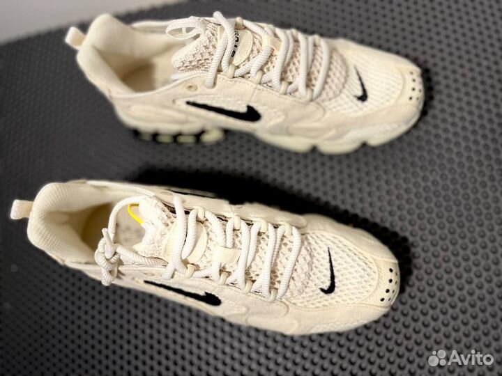 Кроссовки Nike Stussy