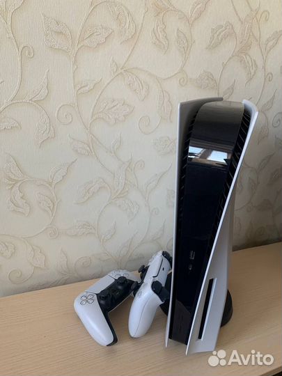 Sony PlayStation 5 с дисководом