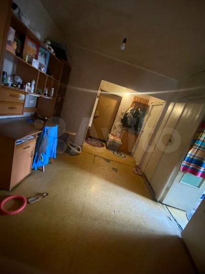 4-к. квартира, 76 м², 3/9 эт.