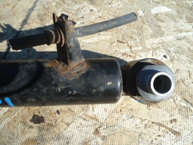 Амортизатор задний R BMW X5 E70 6781922