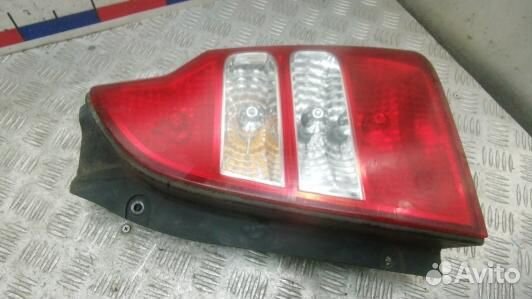 Фонарь задний правый hyundai terracan HP (XEA11MY0