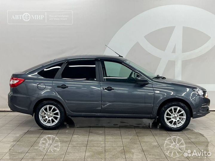 LADA Granta 1.6 МТ, 2021, 40 889 км