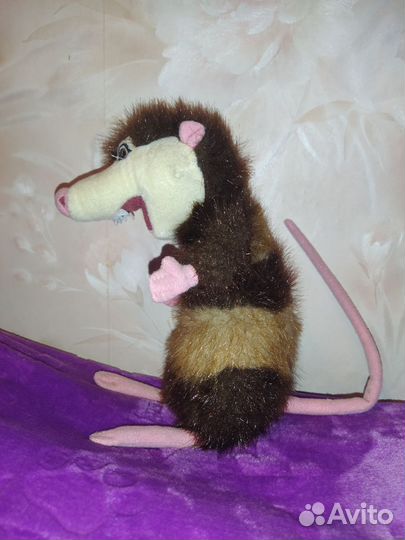 Игрушка из мультфильма