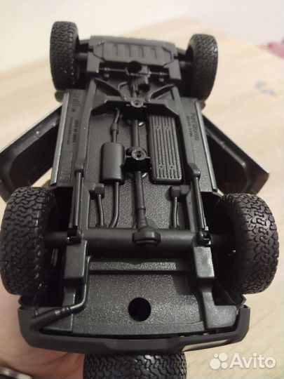 Модель 1:24, Maisto, Ford Bronco Badlands 2021