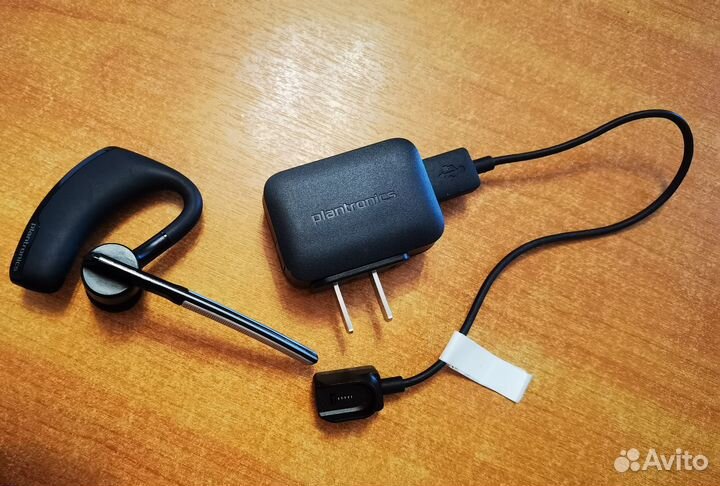 Самая лучшая гарнитура Plantronics Voyager Legend