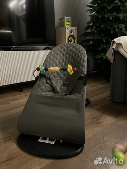 Шезлонг для новорожденных