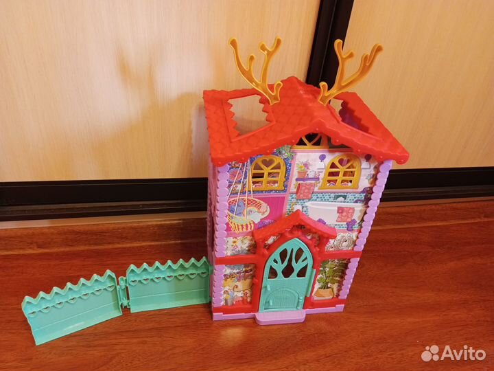 Домик Enchantimals Данессы Оленни