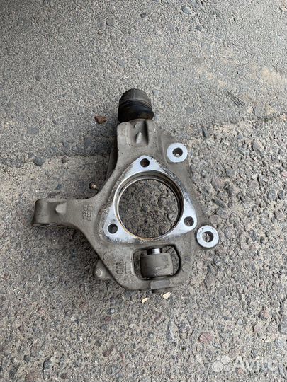 Поворотный кулак opel astra j gtc 1,4t