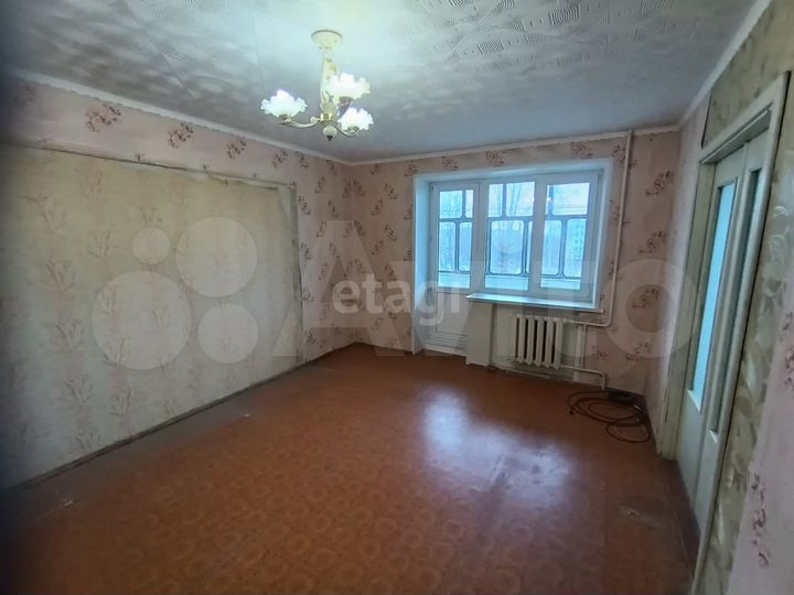 3-к. квартира, 58 м², 4/5 эт.