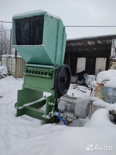 Дробилка для пластика,кабеля,резины