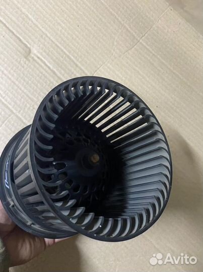 Мотор печки Peugeot 308 5-дверный EP6 120 2012