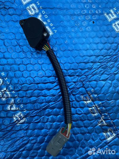 Потенциометр педали газа Volvo FH 12