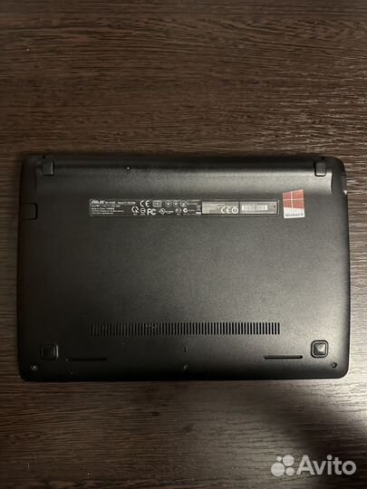 Нетбук asus X102B