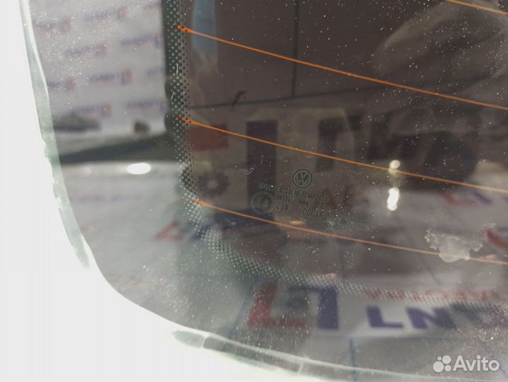 Стекло заднее Volkswagen Passat B6 3C5845051AA