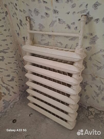 Батарея чугунная