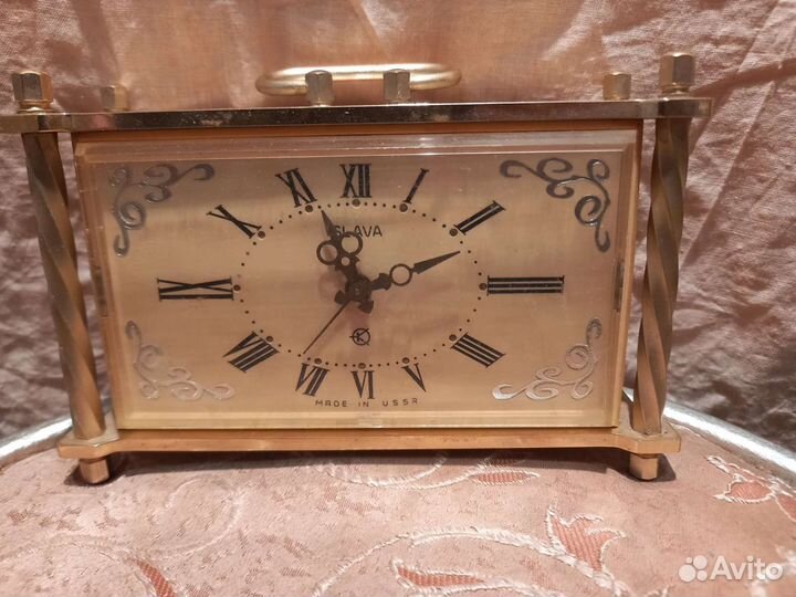 Настольные часы Слава