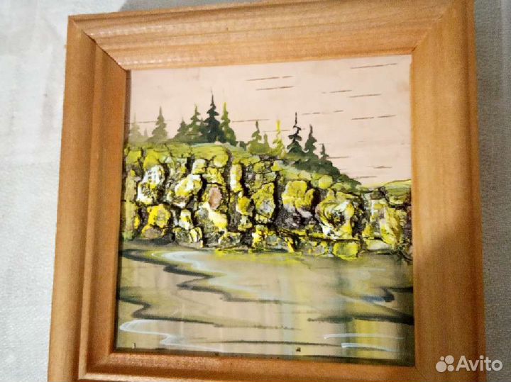 Картина настенная в рамке из бересты панно