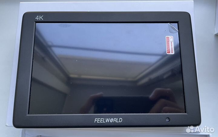 Накамерный монитор Feelworld T7 Plus