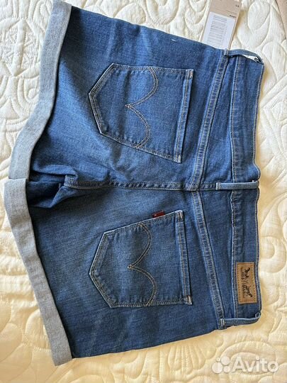 Шорты женские