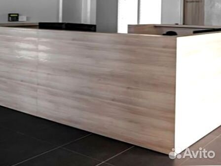 Стойка для консалтинговых компаний