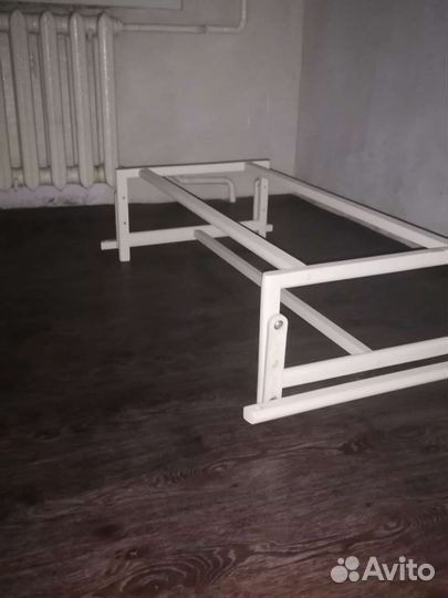 Полка настенная