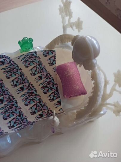 Кровать для кукол Монстер хай