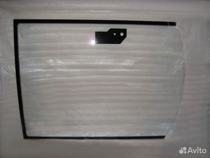 Стекло каленное заднее 1412x1063 гнутое на Джисиби