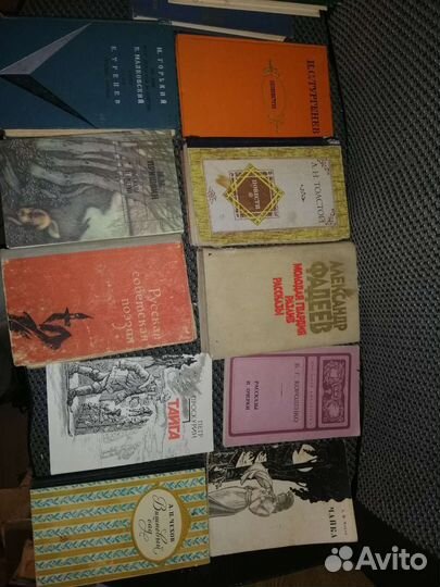 Книги. Классическая литература